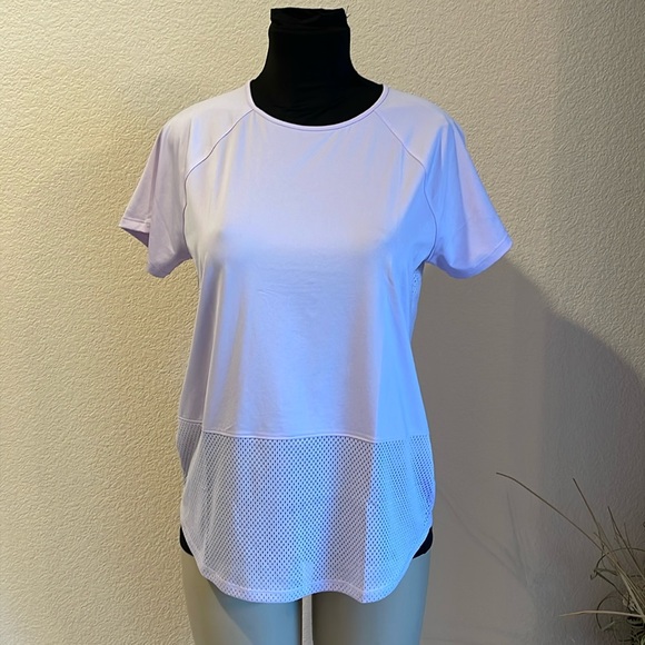 Under Armour Tops - Under armour workout shirt